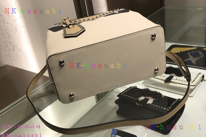 �ڹ̷��ޡ�  ��� ���긣 �Ż�� F 8808-1