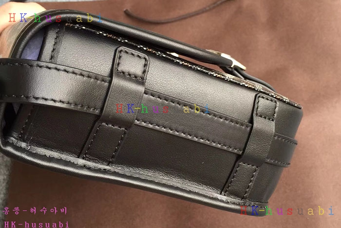 �ڹ̷��ޡ� ���ߵ� �Ż� �޽����� GY 355840