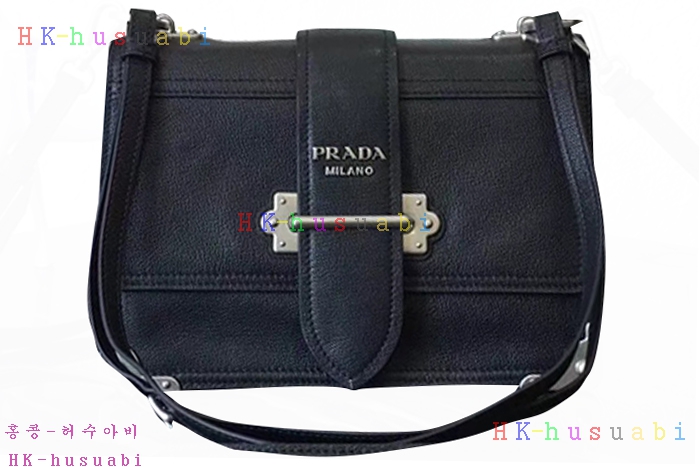 �ڹ̷��ޡ� ����� ī�̿� ����� PR 1BD095 