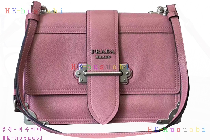 �ڹ̷��ޡ� ����� ī�̿� ����� PR 1BD095 -3