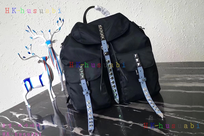 �ڹ̷��ޡ� ����� ���͵� ���� PR 1BZ811-3