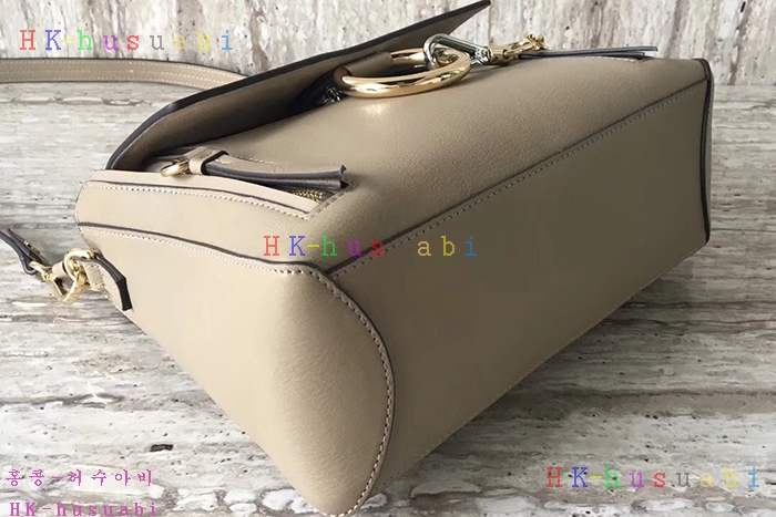 �ڹ̷��ޡڲ��ο� �Ż� ũ�ν��� C 03375-3