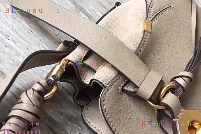 �ڹ̷��ޡڲ��ο� �Ż� ũ�ν��� C 03374-2