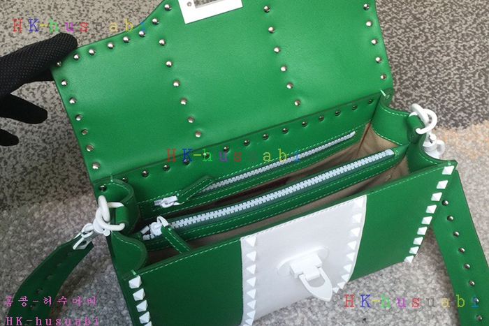 �ڹ̷��ޡ�  �߷�Ƽ�� �Ż� ũ�ν��� V0094