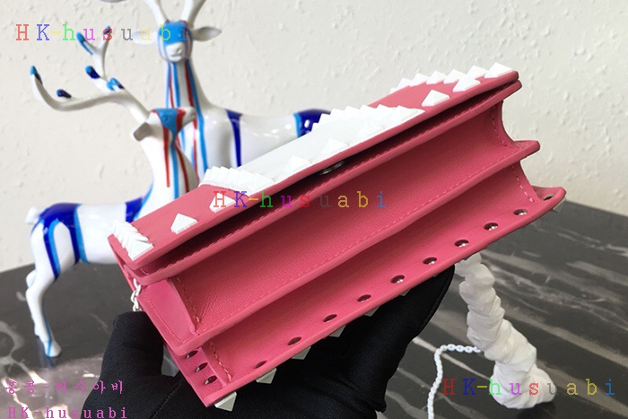 �ڹ̷��ޡ�  �߷�Ƽ�� �Ż� WOC �̴�ũ�ν��� V0249A -2