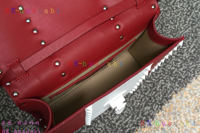 NEW �߷�Ƽ�� �Ż� ũ�ν��� V0181A-2