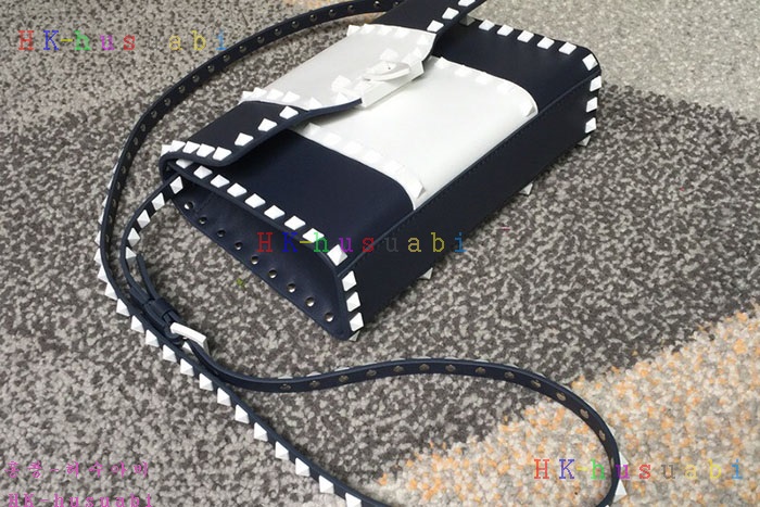 NEW �߷�Ƽ�� �Ż� ũ�ν��� 45379316WL