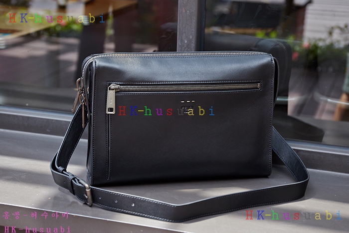 �ڹ̷��ޡ� ��� �Ż� ũ�ν��� F0448