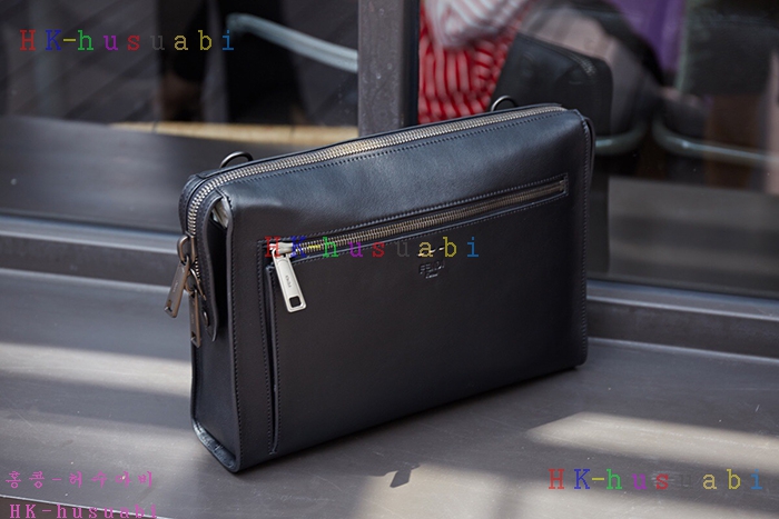 �ڹ̷��ޡ� ��� �Ż� ũ�ν��� F0448