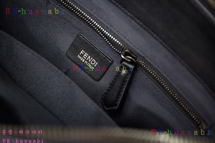 �ڹ̷��ޡ� ��� �Ż� ũ�ν��� F0448