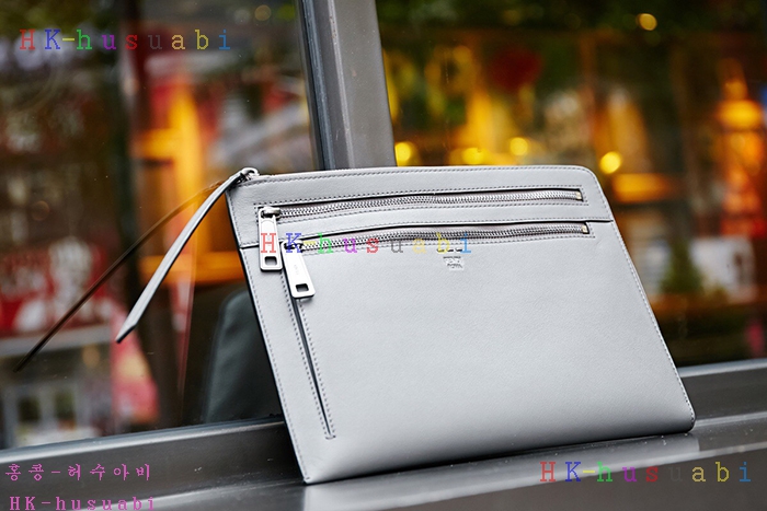 �ڹ̷��ޡ� ��� �Ż� Ŭ��ġ�� F0445