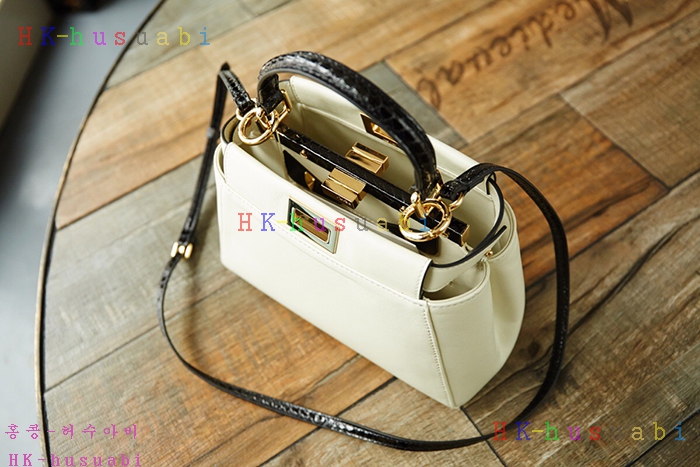 �ڹ̷��ޡ���� ��ī�ι� �Ż�   F0068