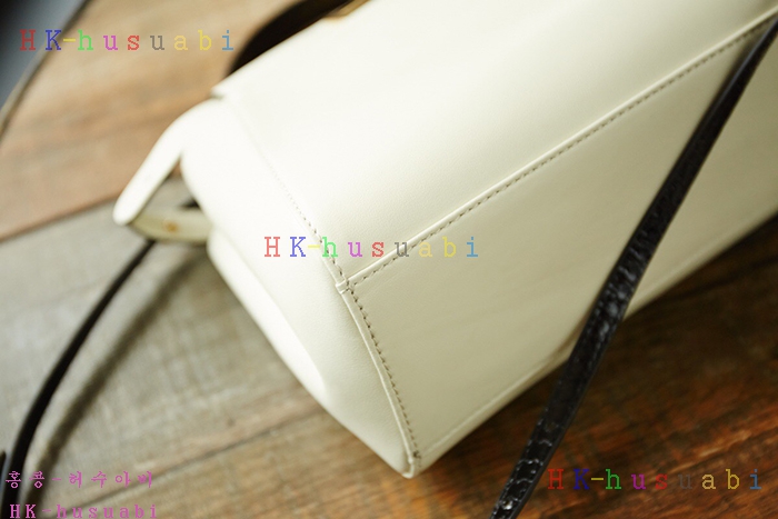 �ڹ̷��ޡ���� ��ī�ι� �Ż�   F0068