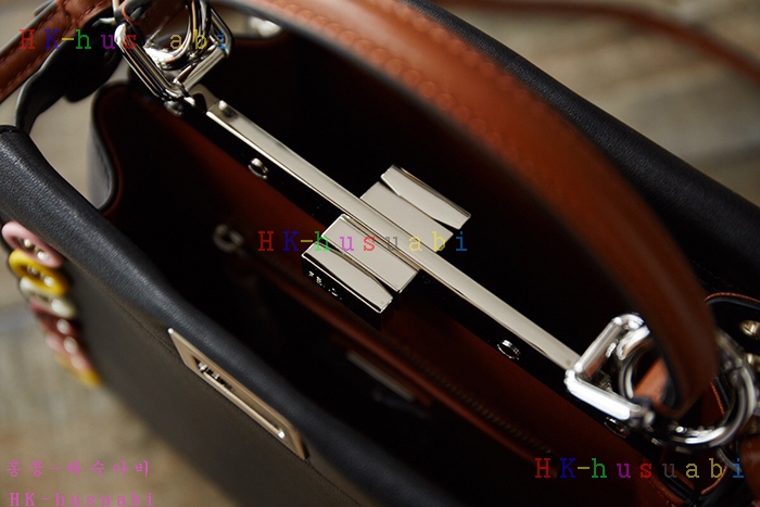 �ڹ̷��ޡ�  ��� ��ī�ι� F 8BN244A0NVF10JA