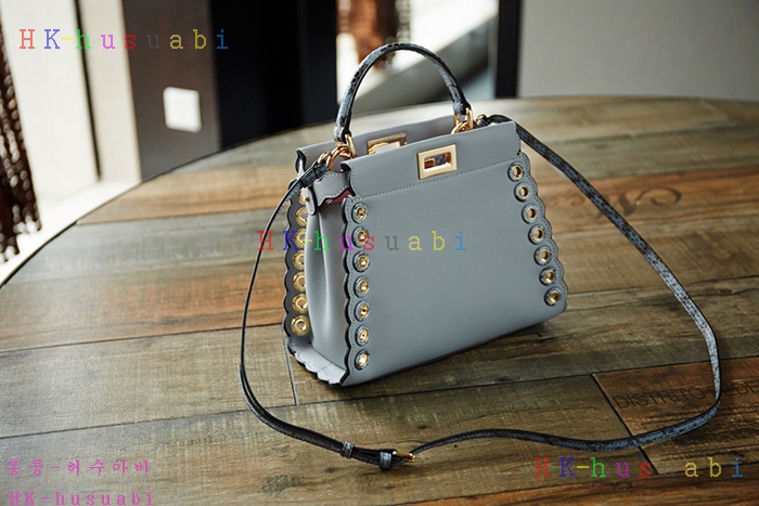 �ڹ̷��ޡ�  ��� ��ī�ι� F8BN290A0PJF10NW