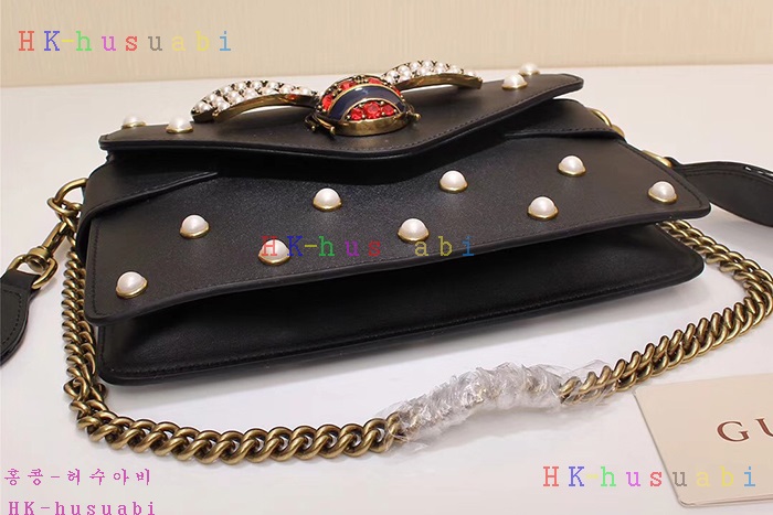 �ڹ̷��ޡ� ���� ��ε���̹�   GU 453778