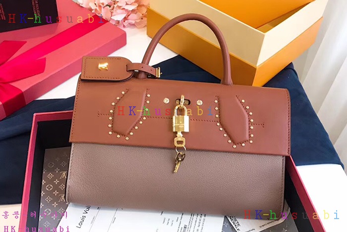 �ڹ̷��ޡ� ���̺��� ��Ƽ��Ƽ�� ��Ʈ�� M54925-3