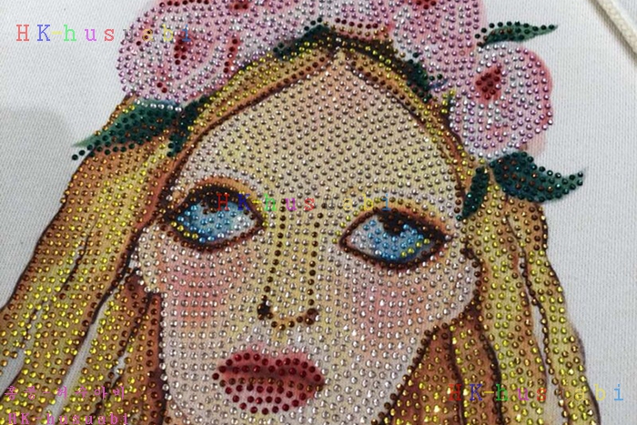 NEW ���� �������� �ĵ����Ƽ GU 6944