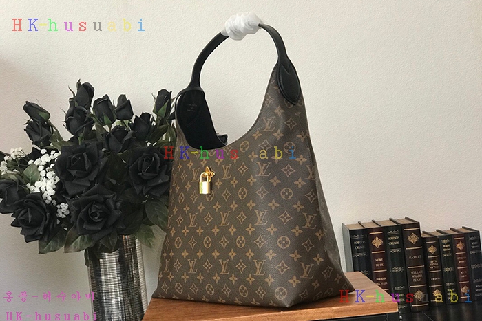 �ڹ̷��ޡڷ��̺��� �ö�� ȣ���� M43545