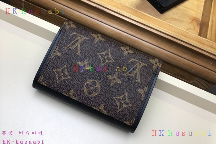 �ڹ̷��ޡ�  ���̺��� ����Ʈ ���� M64587-3