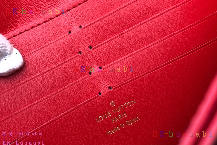 �ڹ̷��ޡ�  ���̺��� ����Ʈ ������ M64585-4