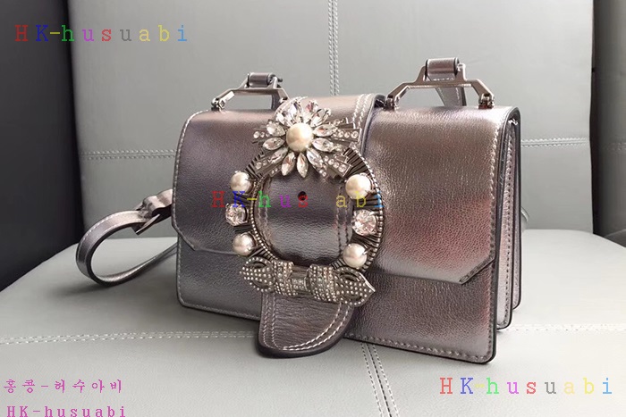 �ڹ̷��ޡ� �̿�̿� ����� �����  MU 5BH609