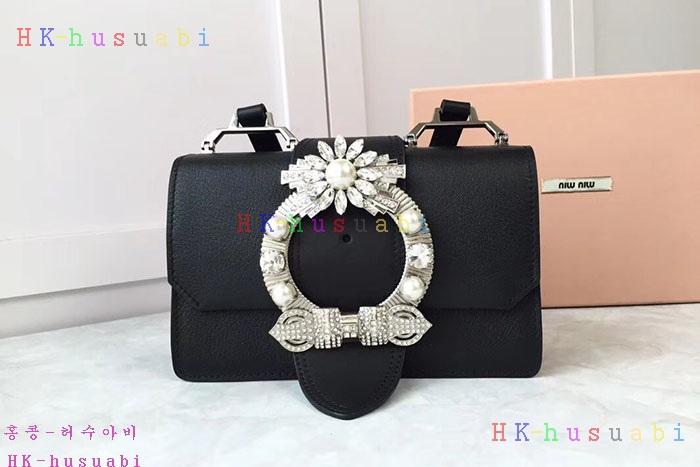 �ڹ̷��ޡ� �̿�̿� ����� �����  MU 5BH609-9