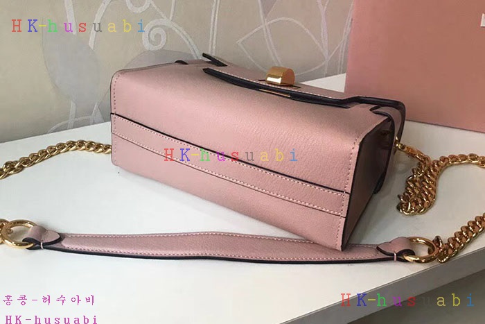 �ڹ̷��ޡ� �̿�̿� Ŭ�� ��Ʈ�� ü�μ���� 5BD059