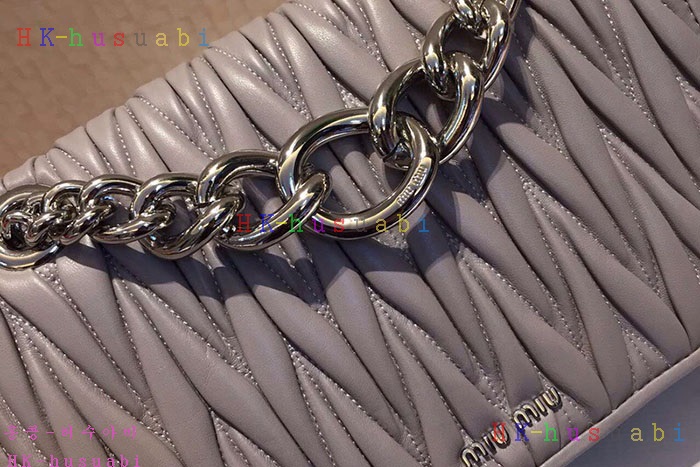 �ڹ̷��ޡ� �̿�̿� ���׶� ����� MU 5BE104-2