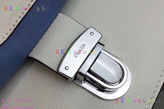 �ڹ̷��ޡ� ����� ����Ʈ ��Ƽ�� ����� PR 1BD081-4