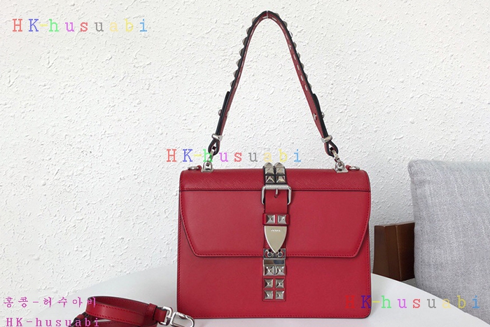 �ڹ̷��ޡ� ����� ���͵� �ΰ�  ����� PR 1BA179-3