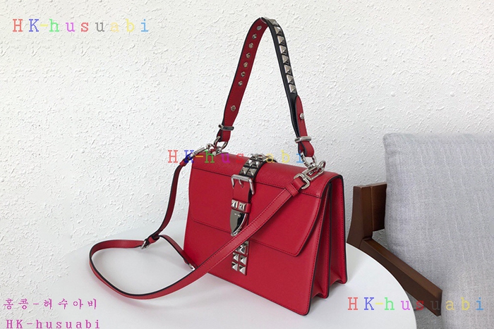 �ڹ̷��ޡ� ����� ���͵� �ΰ�  ����� PR 1BA179-3