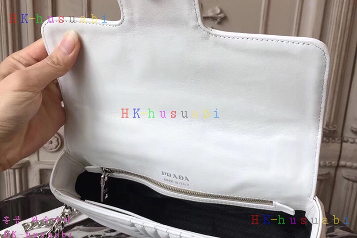 �ڹ̷��ޡ������ ���̾Ʊ׷� �����  PR 1BD108-2