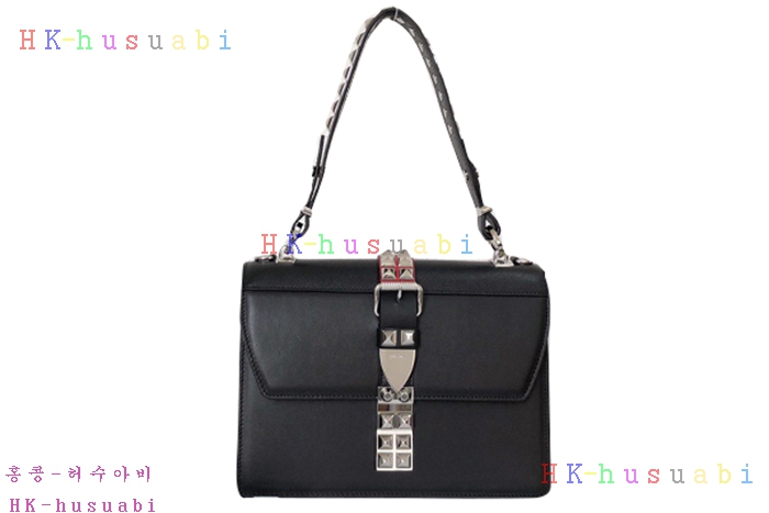 �ڹ̷��ޡ� ����� ���͵� �ΰ�  ����� PR 1BA179