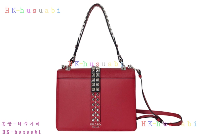 �ڹ̷��ޡ� ����� ���͵� �ΰ�  ����� PR 1BA179-3