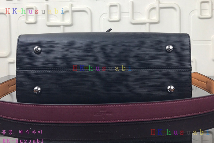 �ڹ̷��ޡ� ���̺��� ƥ������ M53443