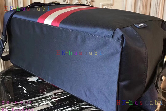 �ڹ̷��ޡ� �߸� �Ż� ���డ�� BL680110C-2