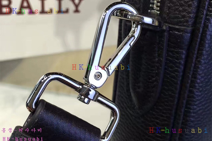 �ڹ̷��ޡ� �߸� �Ż� �������� BL9803401-2