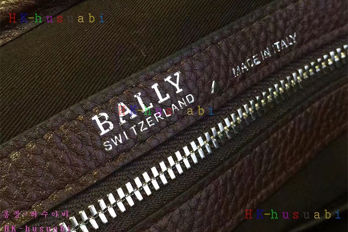 �ڹ̷��ޡ� �߸� �Ż� �������� BL9803401