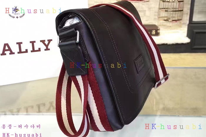 �ڹ̷��ޡ� �߸� ������ ũ�ν��� BL700170