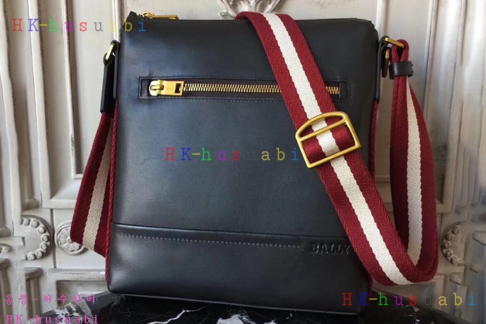 �ڹ̷��ޡ� �߸� ������ ũ�ν��� BL68088