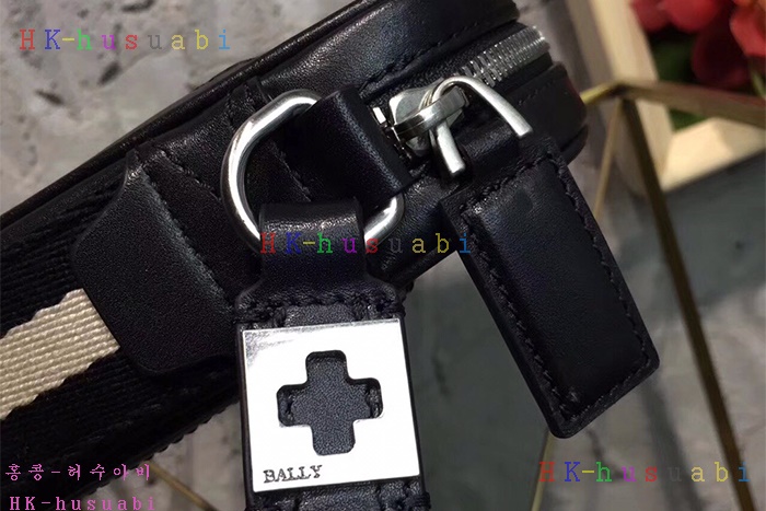 �ڹ̷��ޡ� �߸� ������ Ŭ��ġ�� BL480170