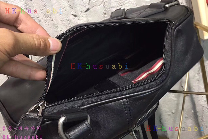 �ڹ̷��ޡ� �߸� ������ ũ�ν��� BL580170-12A-2