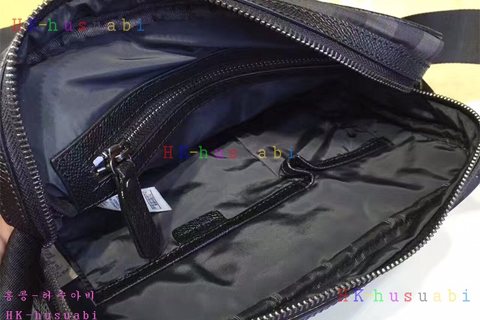 �ڹ̷��ޡ� ������ �Ż� ũ�ν��� BB58066