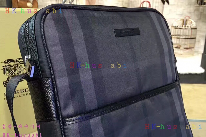 �ڹ̷��ޡ� ������ �Ż� ũ�ν��� BB58066