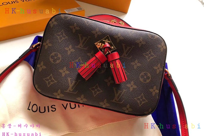 �ڹ̷��ޡ� ���̺��� Saintonge M43559-3