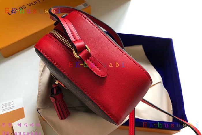 �ڹ̷��ޡ� ���̺��� Saintonge M43559-3