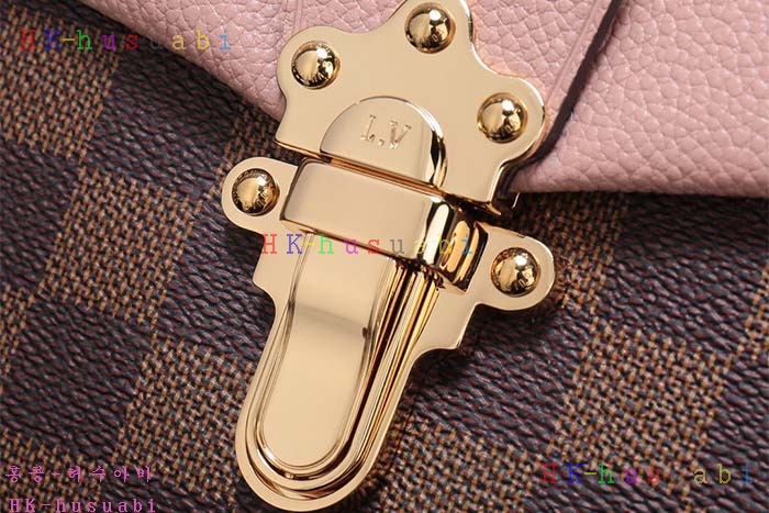 �ڹ̷��ޡ� ���̺��� Ŭ���� ���񸮾� N44244