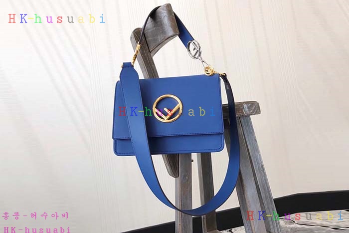 �ڹ̷��ޡ���� ĭ���� ��Ʈ����� FD699950