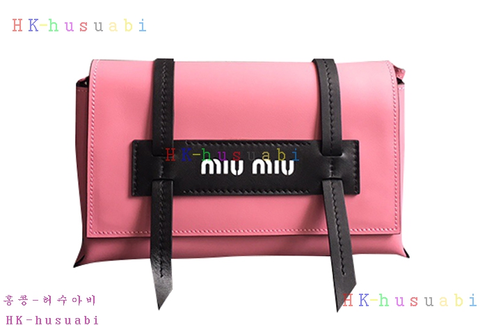 �ڹ̷��ޡ� �̿�̿� �ΰ� �÷� ����� MU 5BD075